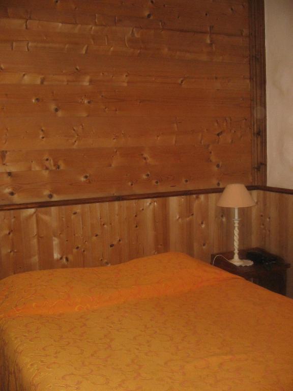 Le Relais De L'Abbaye Hotel Турню Стая снимка